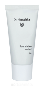 Dr. Hauschka Foundation #06 Walnut